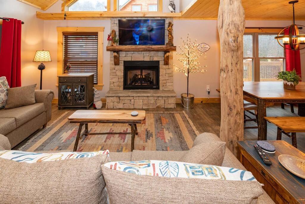 The Snow Owl Cabin Maggie Valley Buitenkant foto