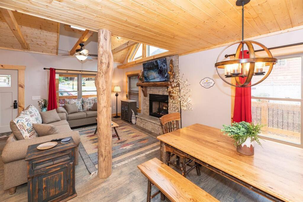 The Snow Owl Cabin Maggie Valley Buitenkant foto